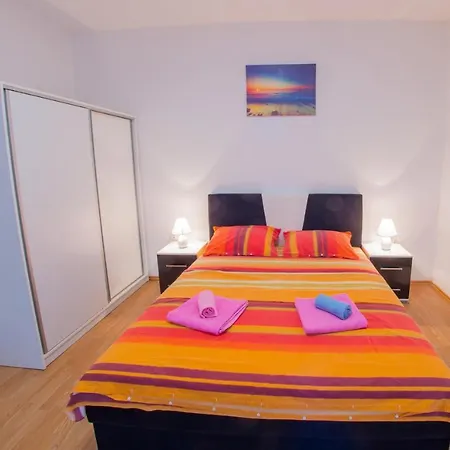 Cozy Corner Near Old Town